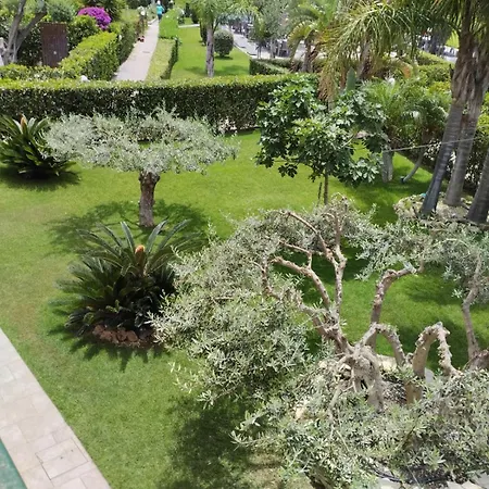 Al Villaggio 101 Pini Apartment