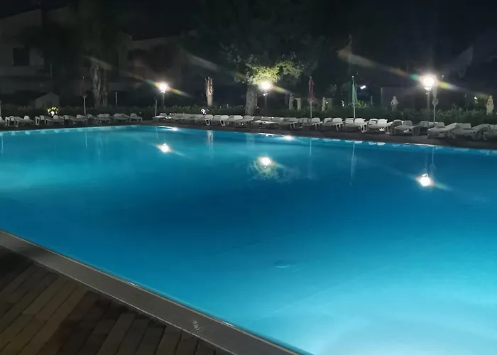 Al Villaggio 101 Pini Apartment
