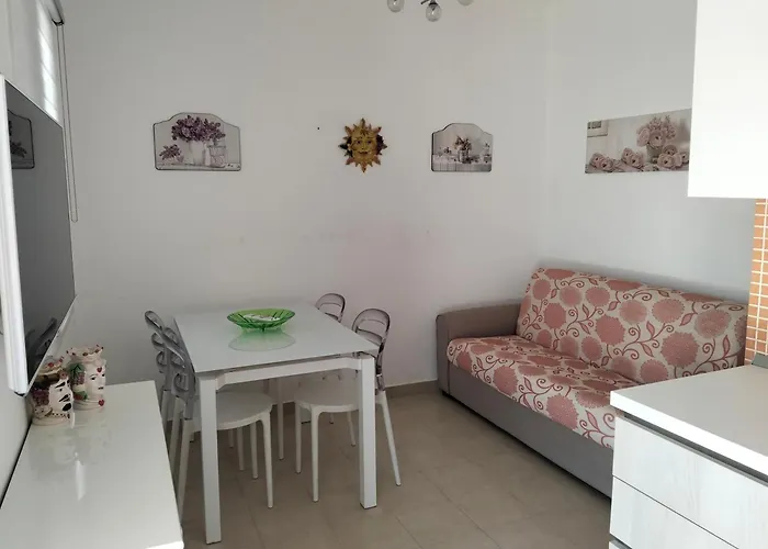 Al Villaggio 101 Pini Apartment *